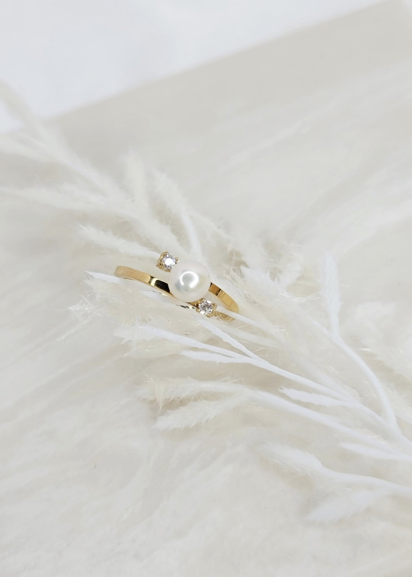 Pearl Ring