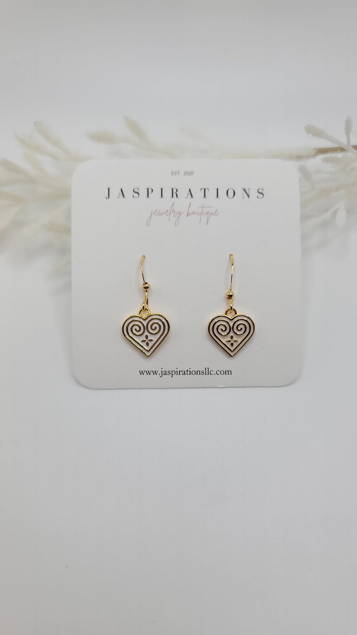 Simple Hmong Heart on Hooks