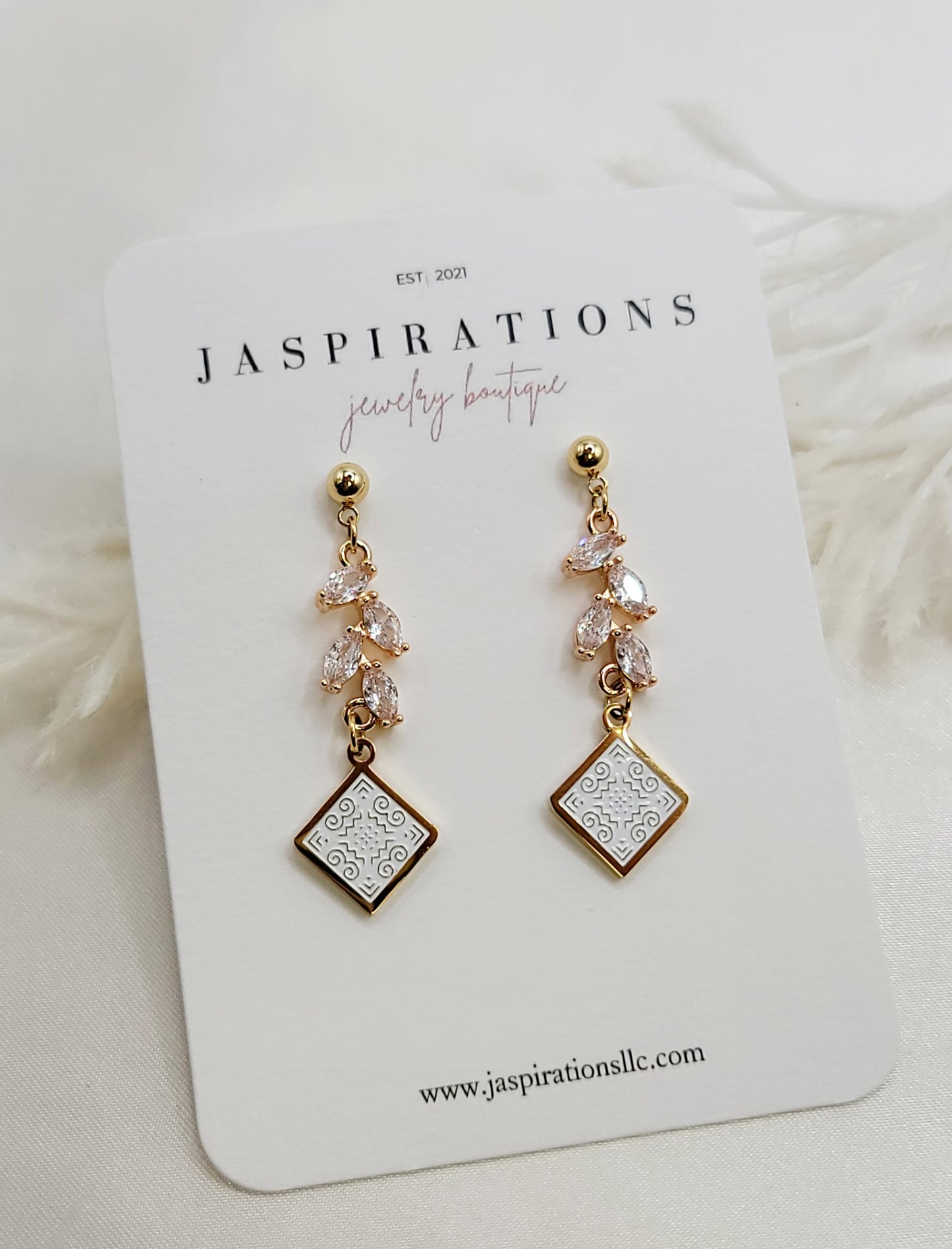 Adore Vine Dangles