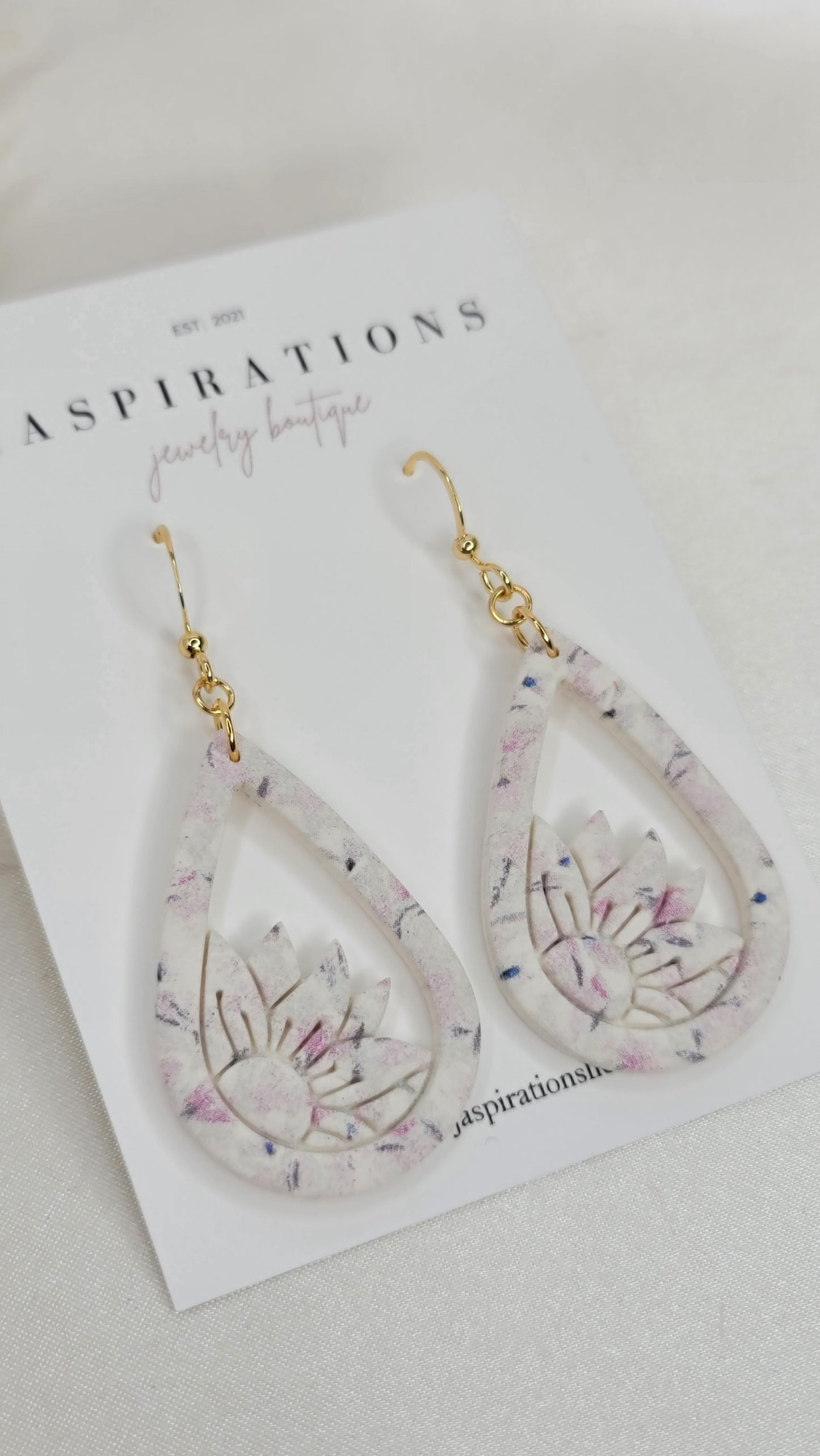Lavender Floral Drop