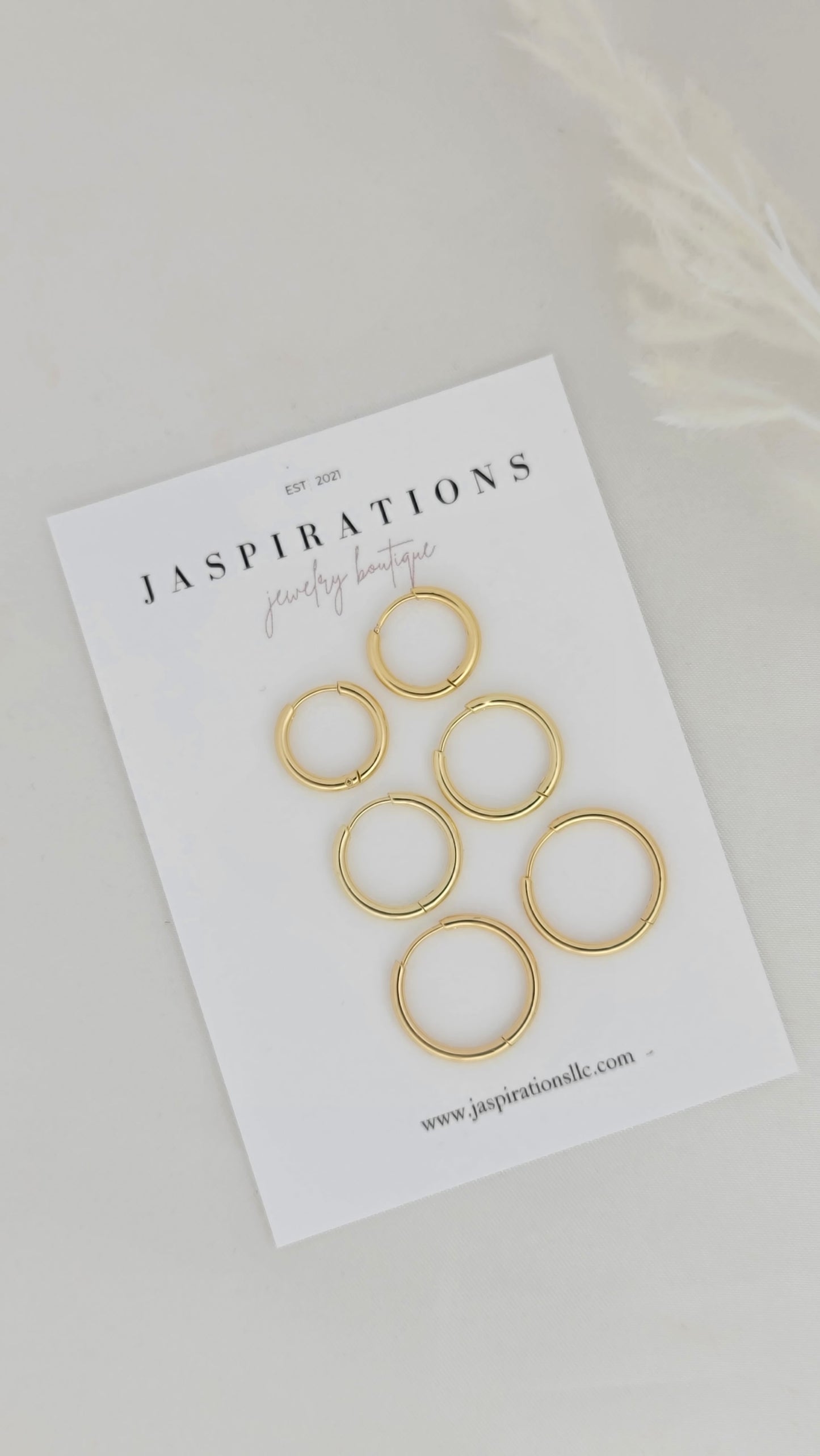 Simple Gold Huggies