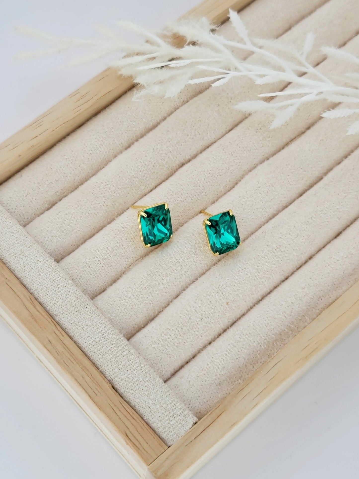 Emerald Studs