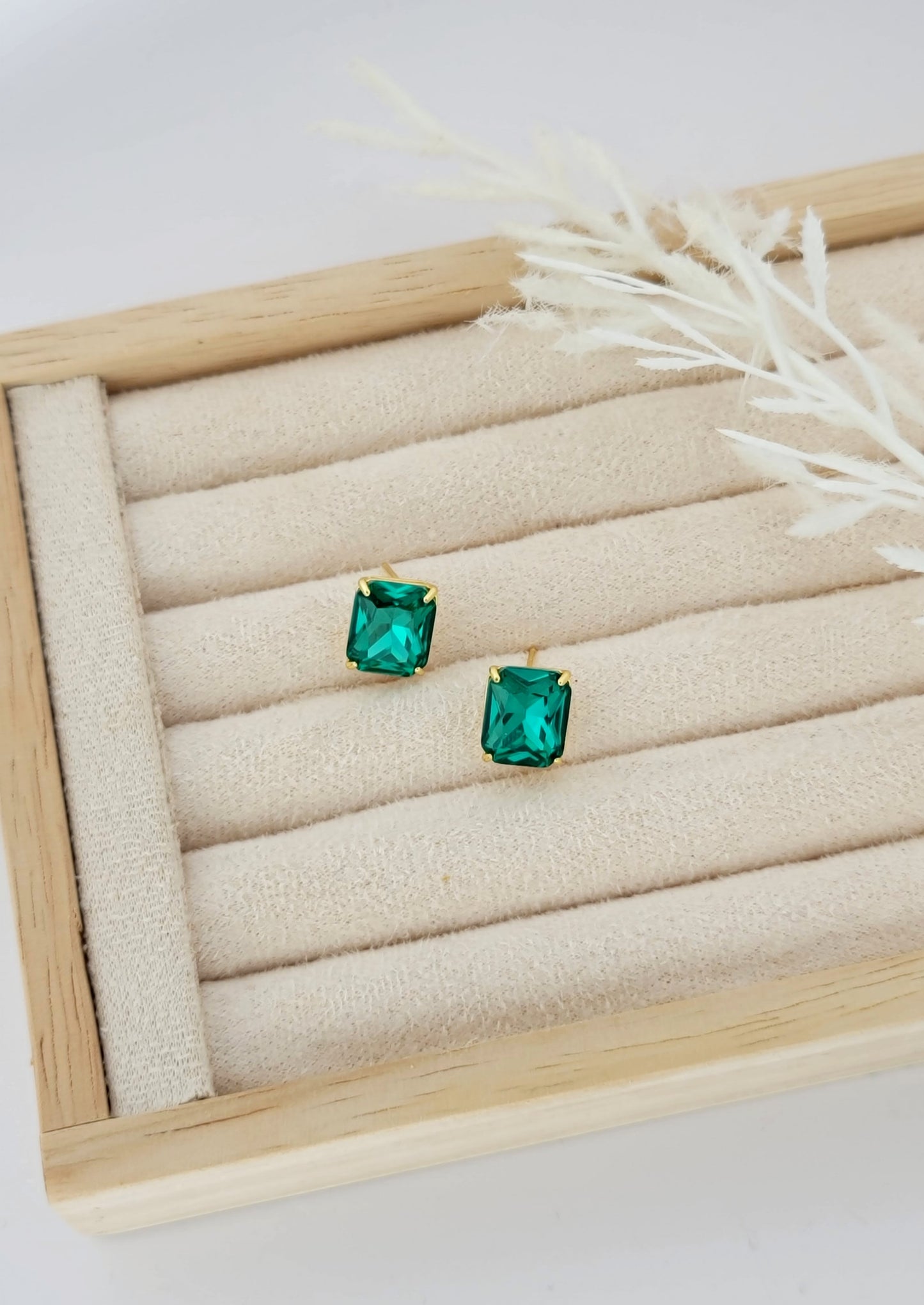 Emerald Studs