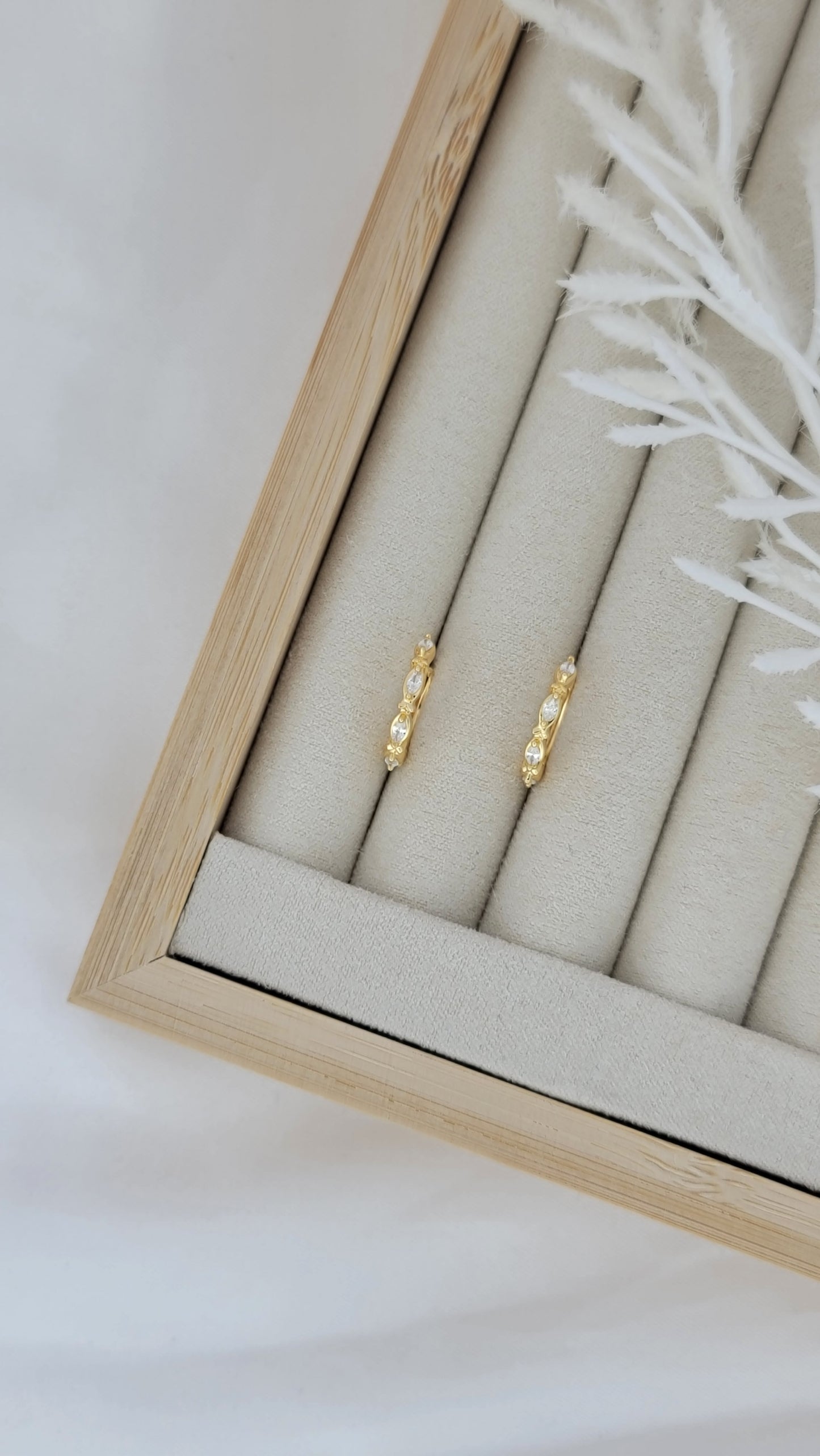 Gold Divine Huggies