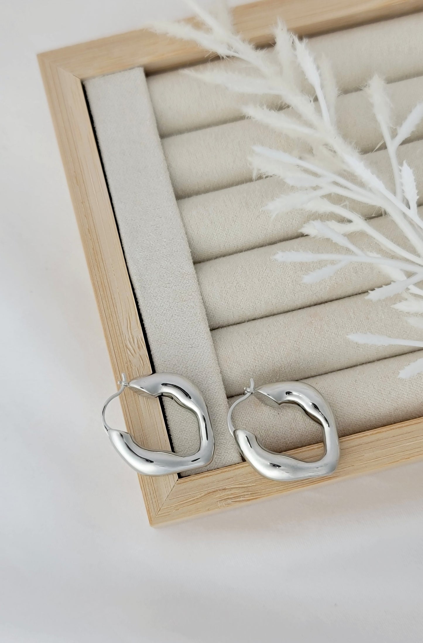 Stella Hoops - Silver