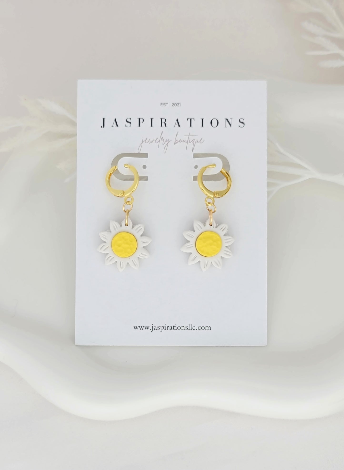 Daisy Earring