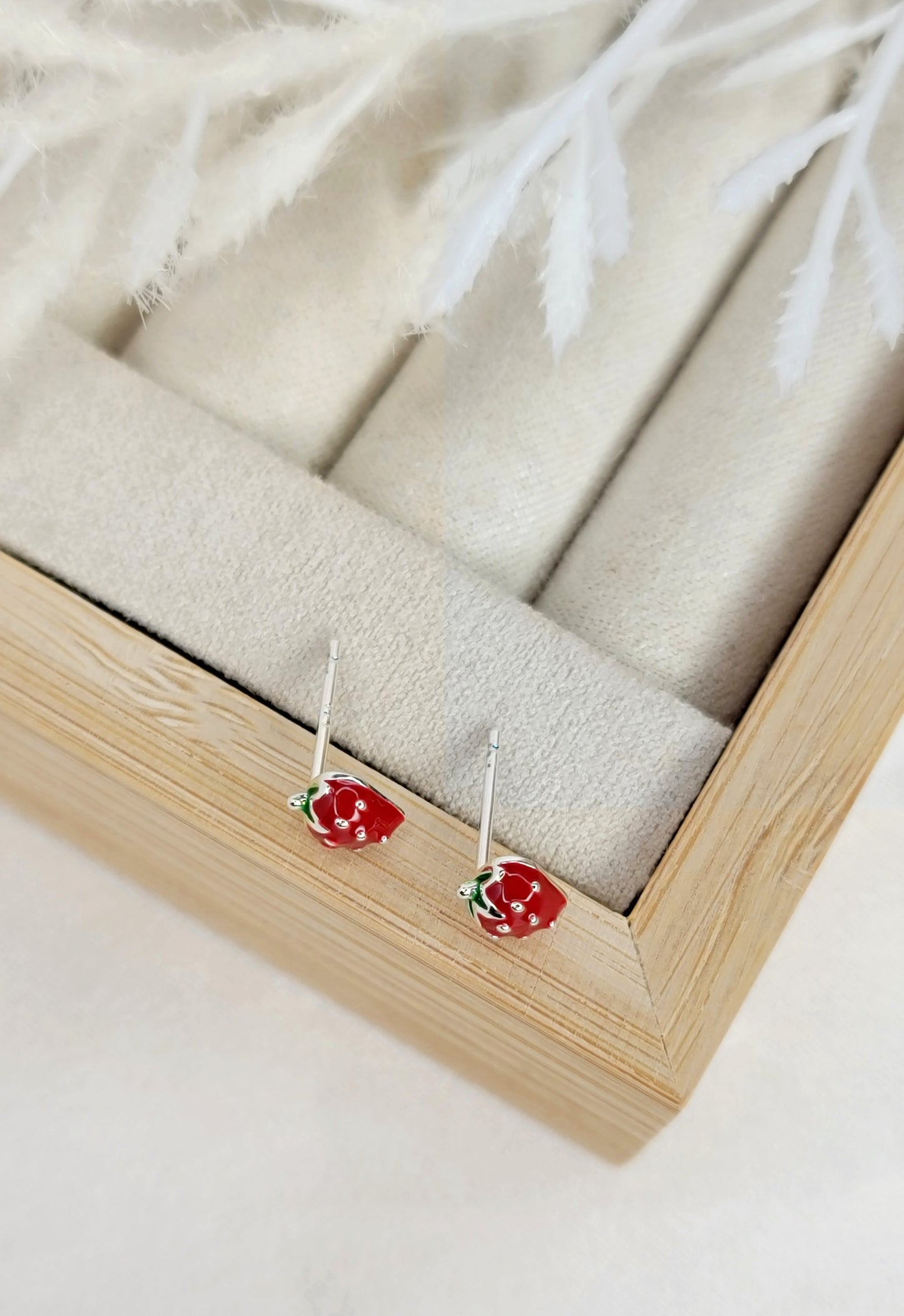 Silver Strawberries