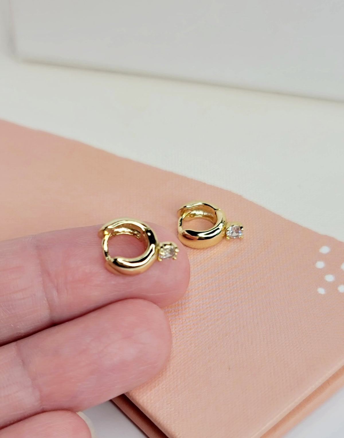Thick Mini Huggies: Gold