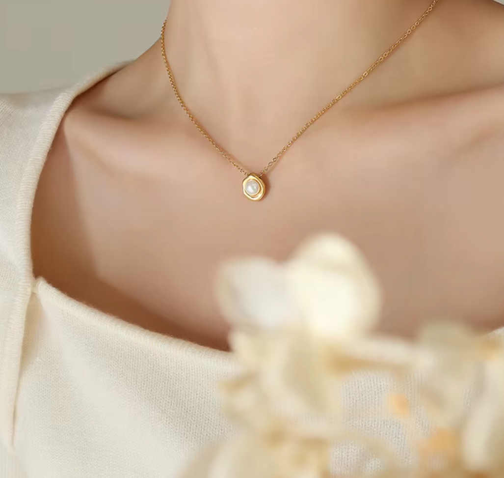 Pearl Necklace