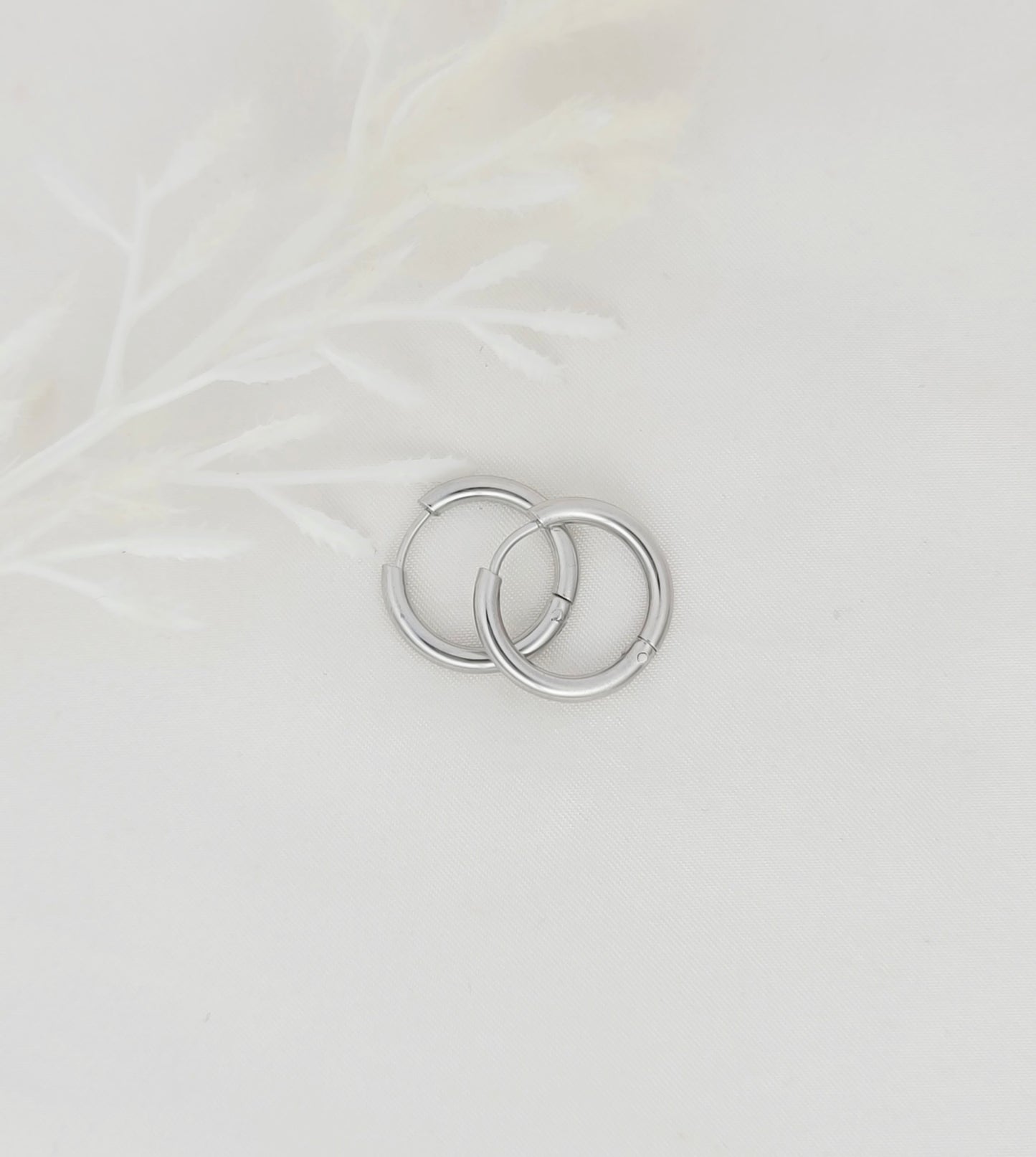 Silver Huggies