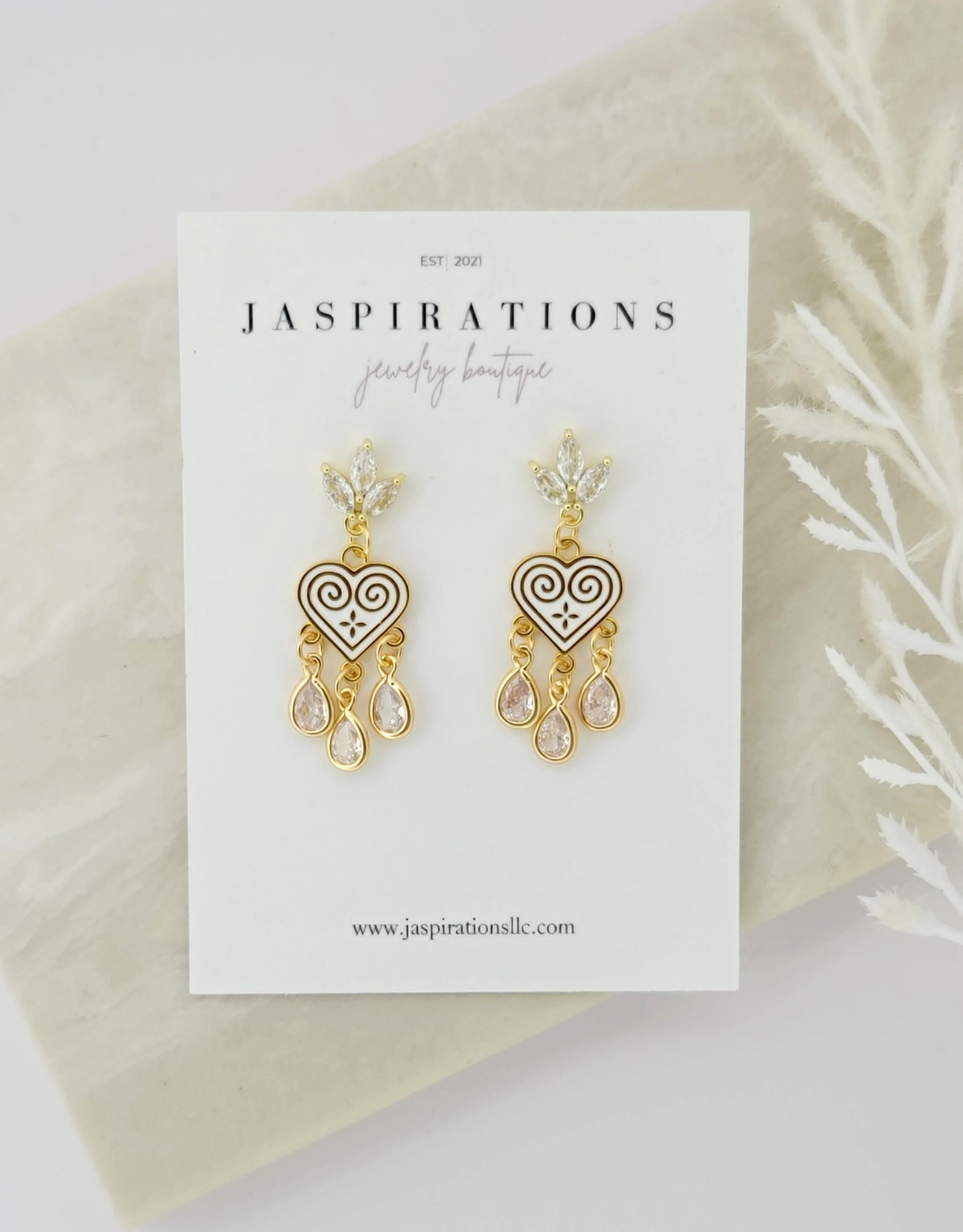 Hmong heart - Clear Teardrop