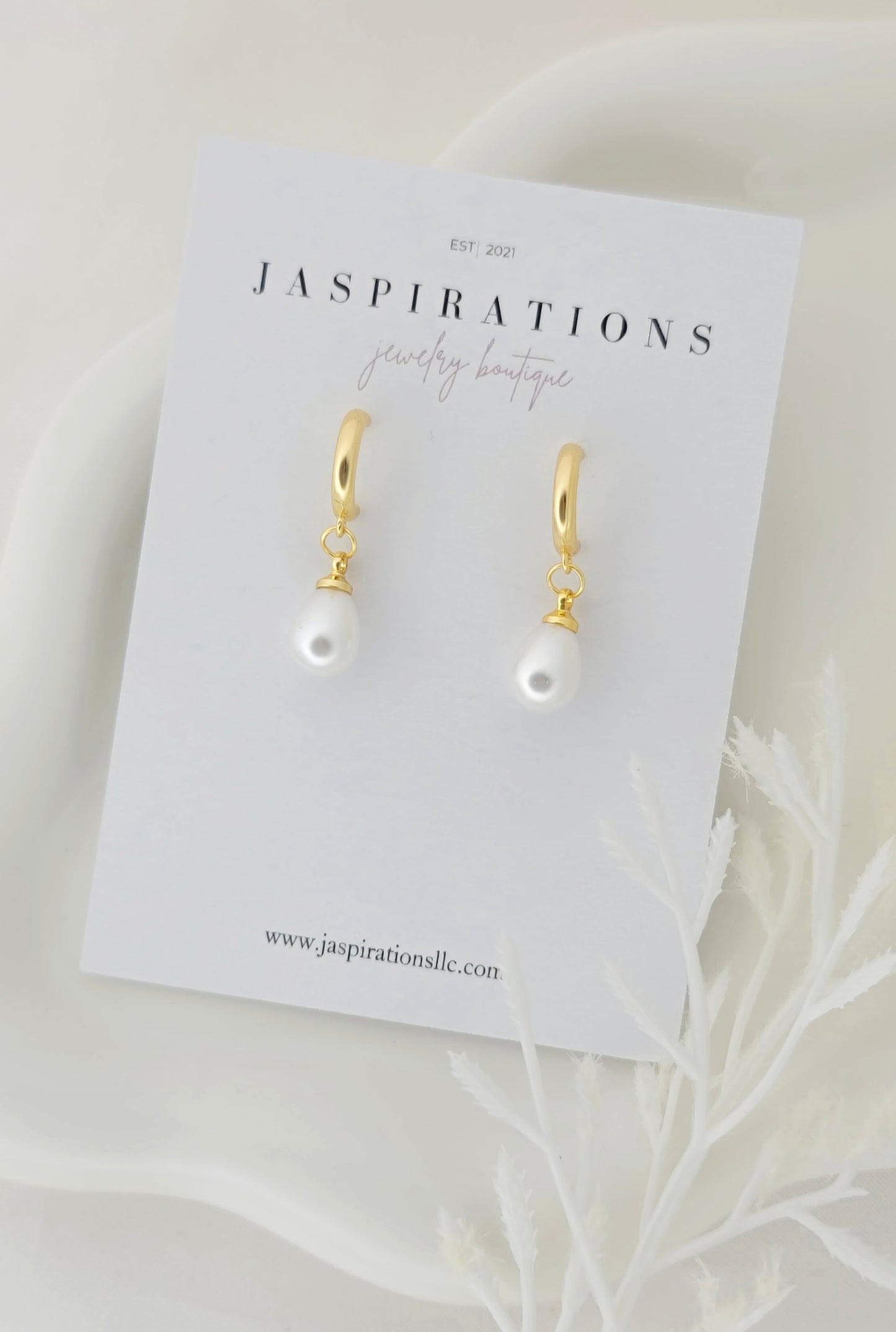 Pearl Mini Hoops