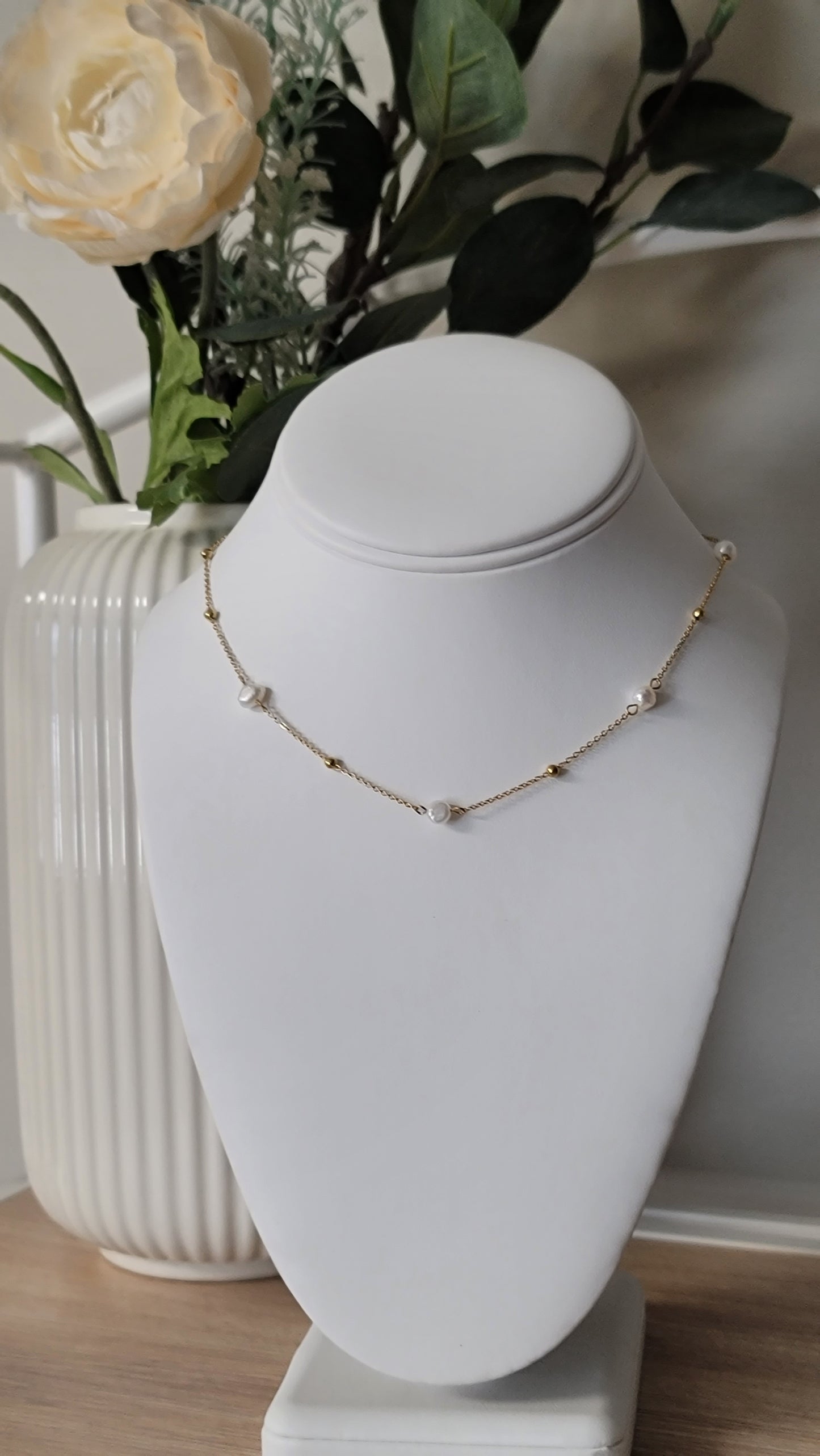 Gold Pearl Necklace