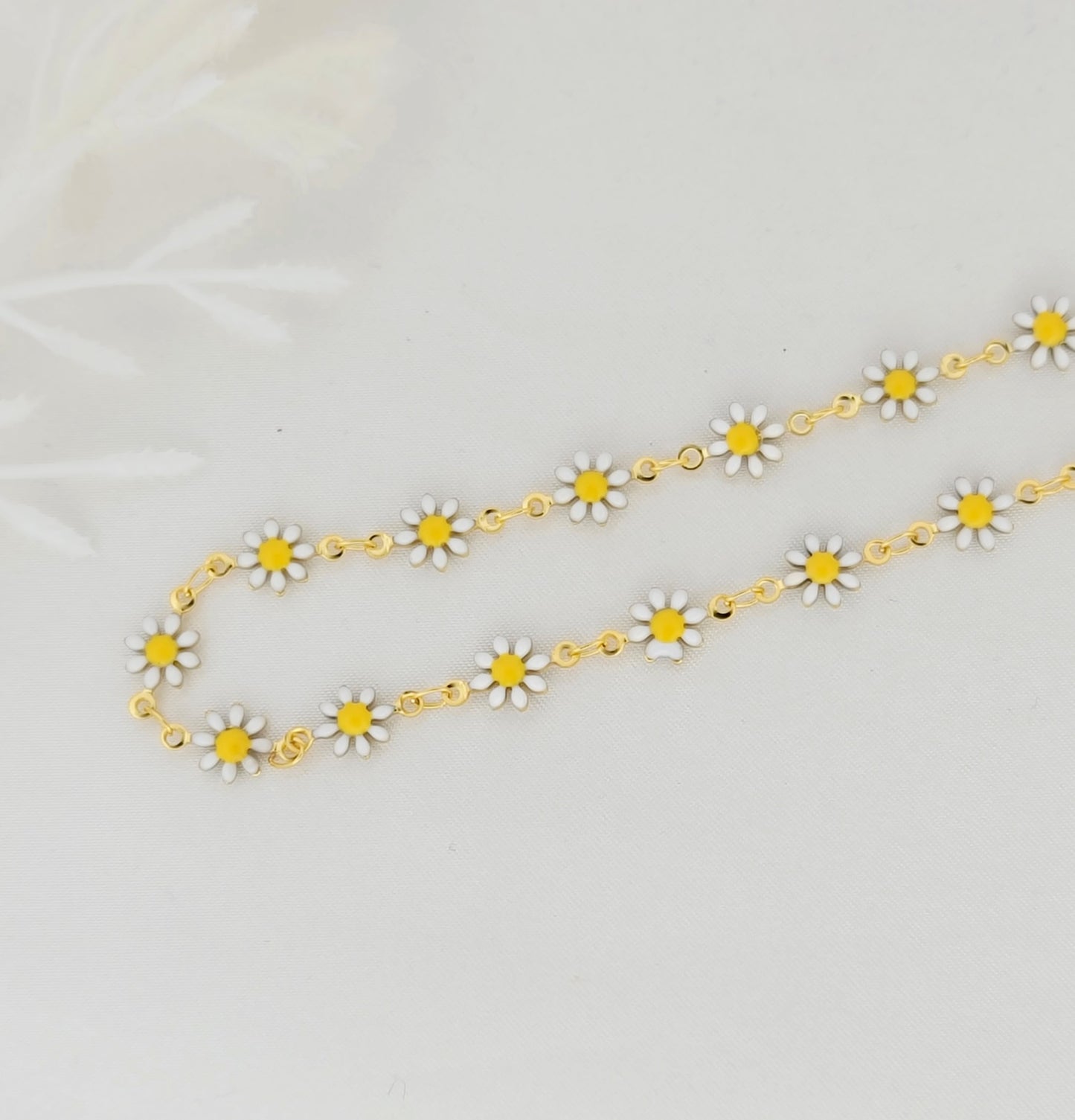 Bellis Perennis Necklace