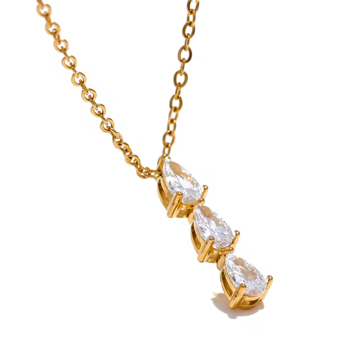 Dainty Zircon Necklace