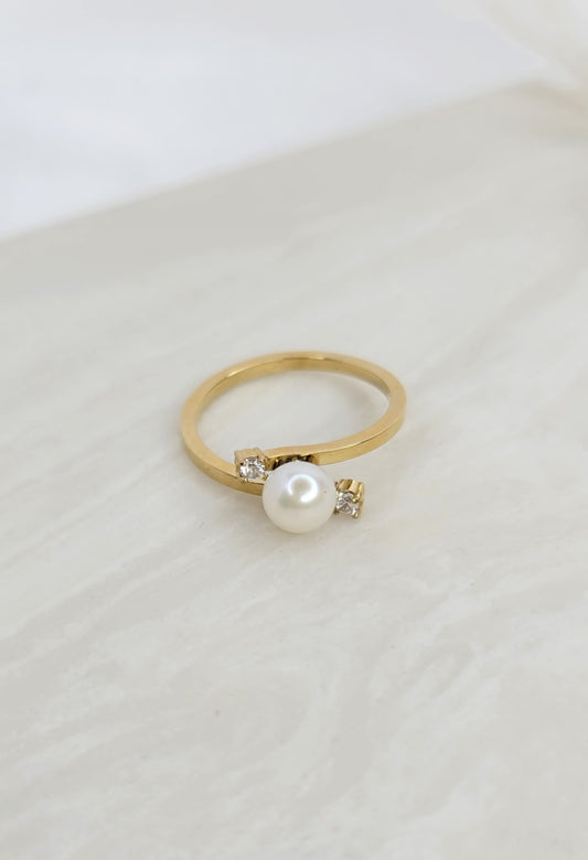 Pearl Ring