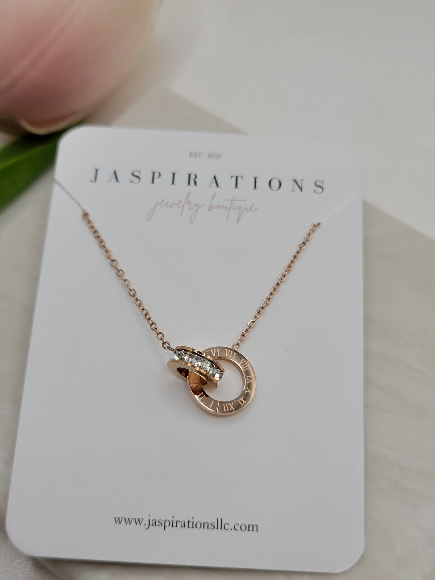 Rose Gold Connecting Neclace