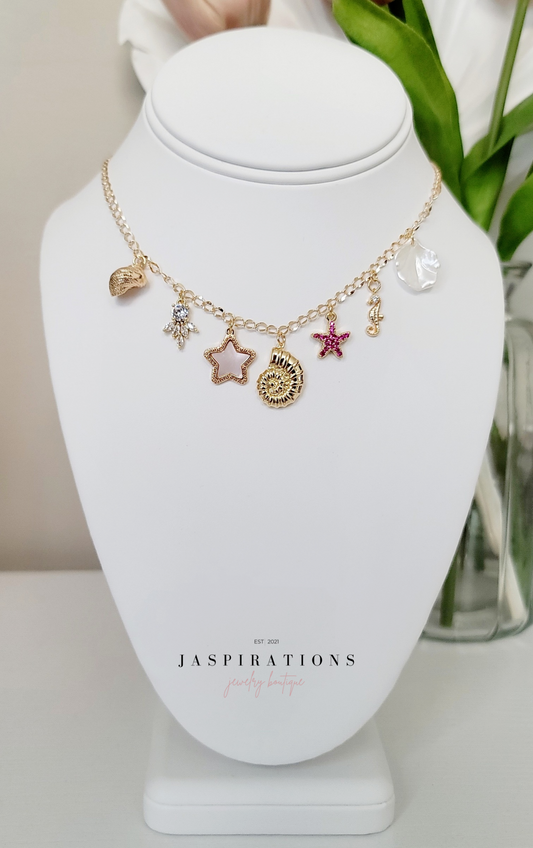 Shell Centric Charms Necklace