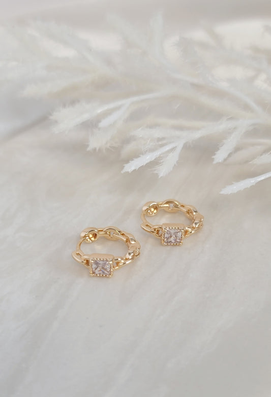 CZ Paved Chain Huggies