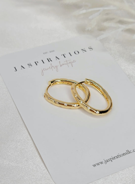 Speckled CZ Oval Huggies - Gold