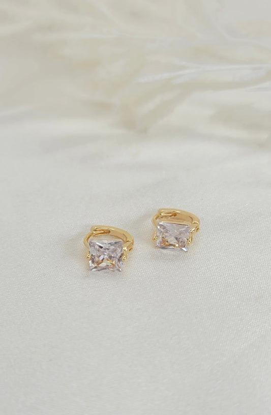 Tiny CZ Princess Cut Huggies - Gold (6mm)
