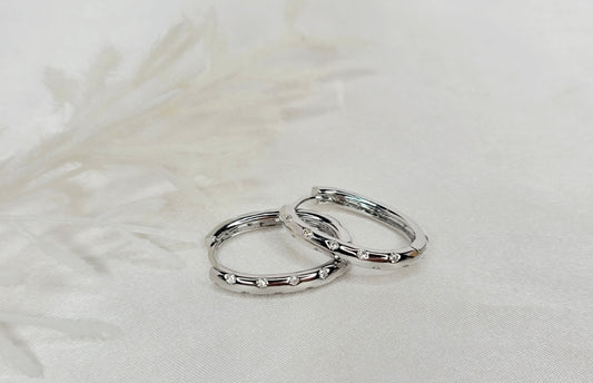 Speckled CZ Oval Huggies - Silver