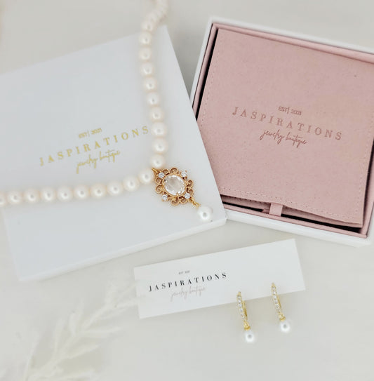 AA Genuine White Freshwater Pearl Set 4