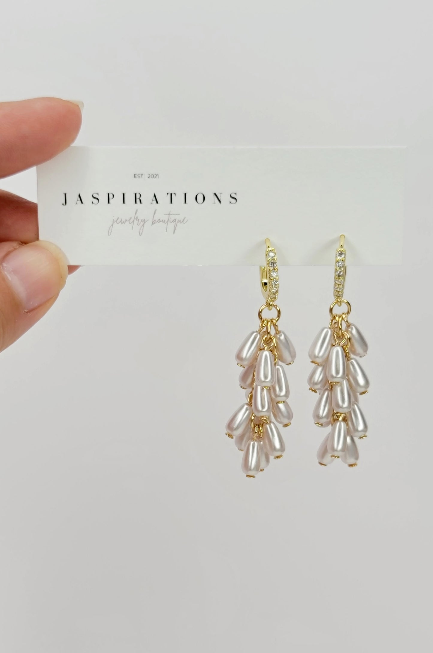 Classic Pearl Dangles