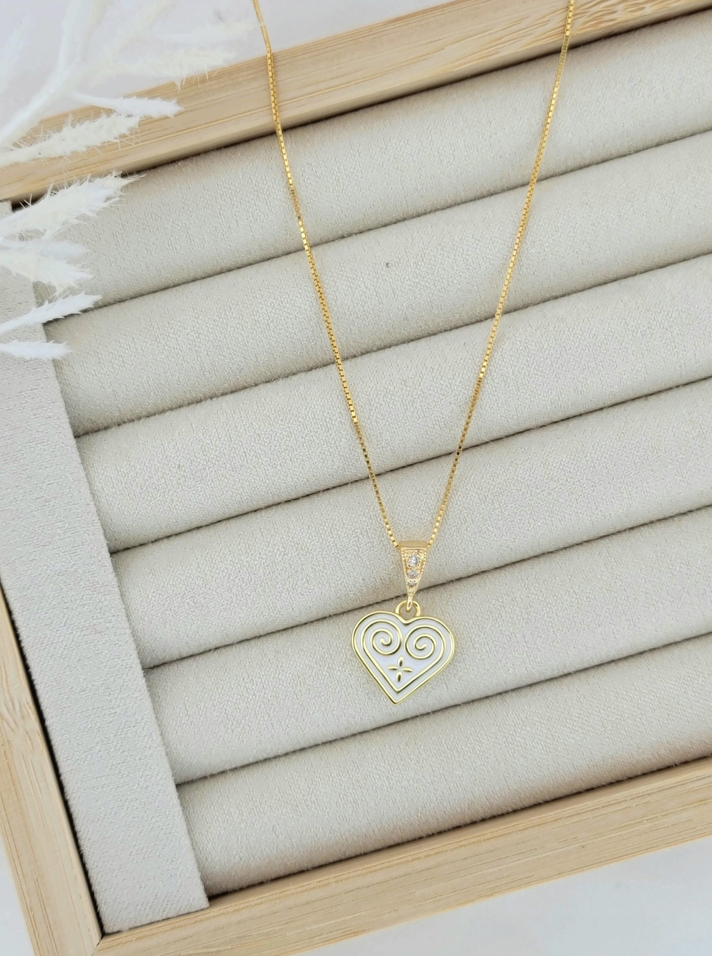 Hmong Heart Necklace: Box Chain