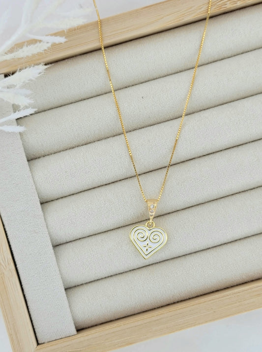 Hmong Heart Necklace: Box Chain