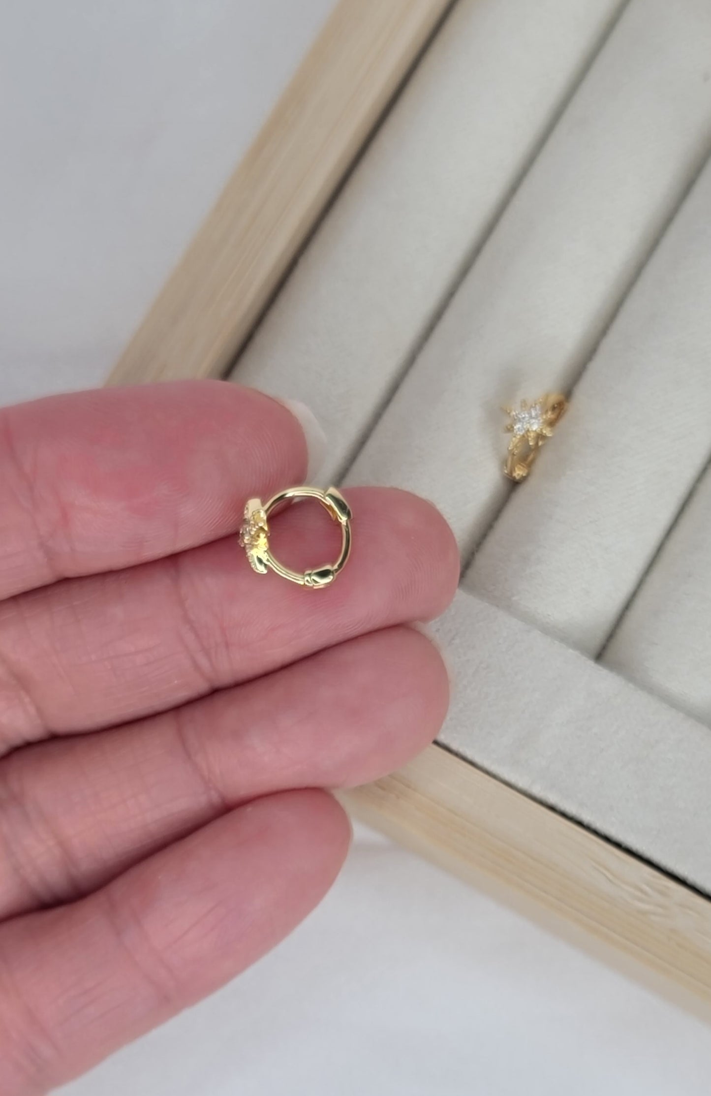 Mini Radiant Star Huggies