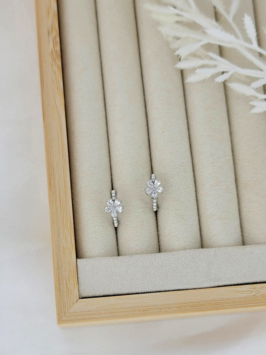 Silver Flower Huggies