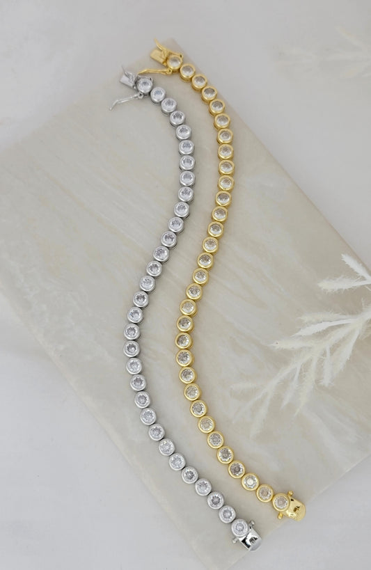 Round Tennis Bracelet (Silver or Gold)