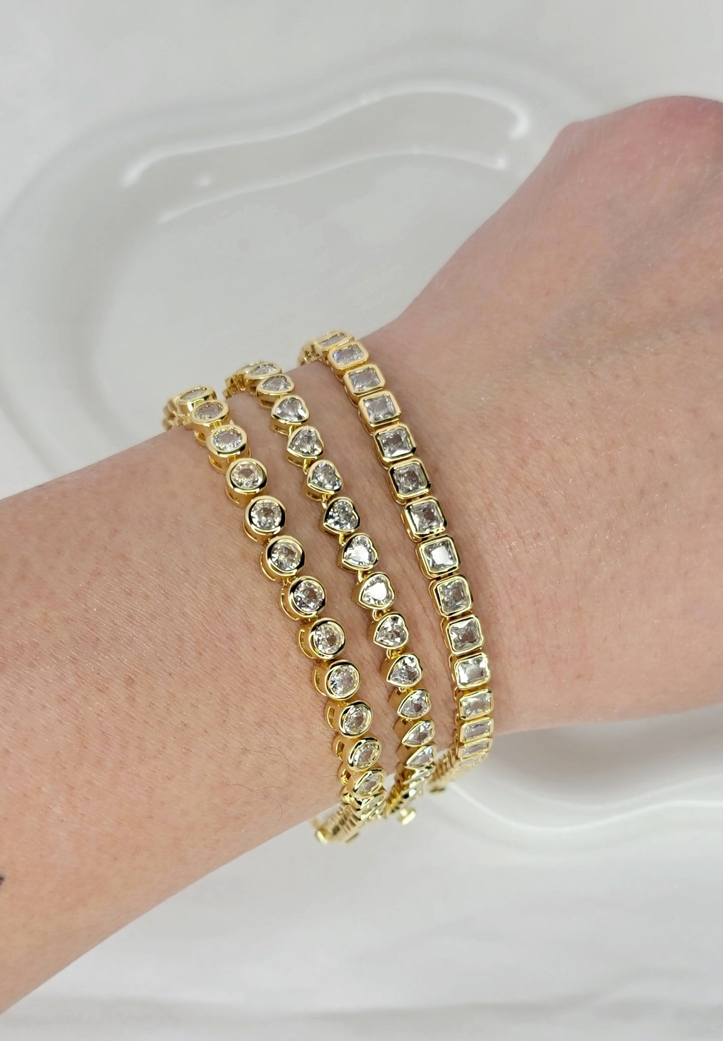 Round Tennis Bracelet (Silver or Gold)