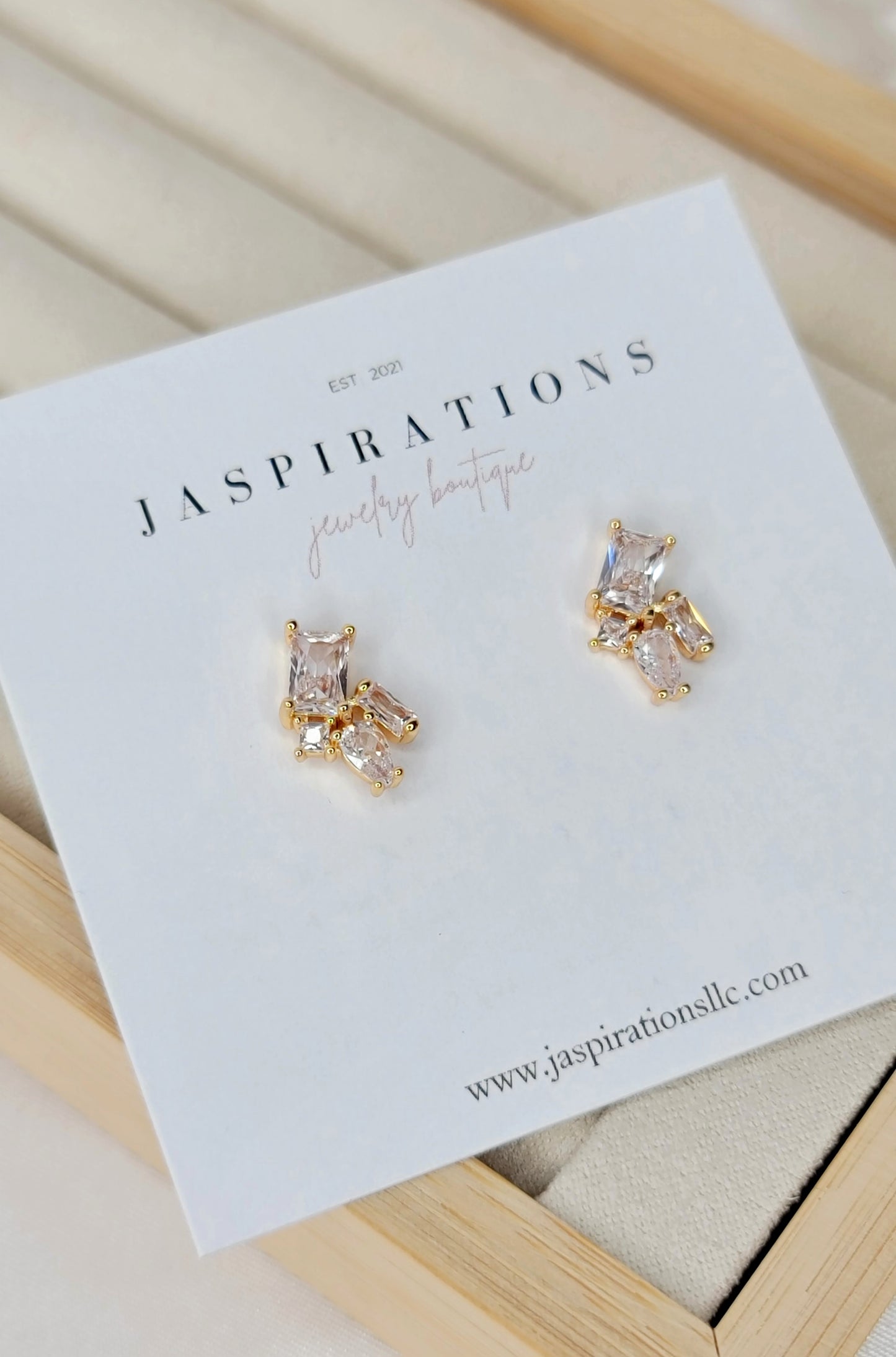 Infinite Spark Studs