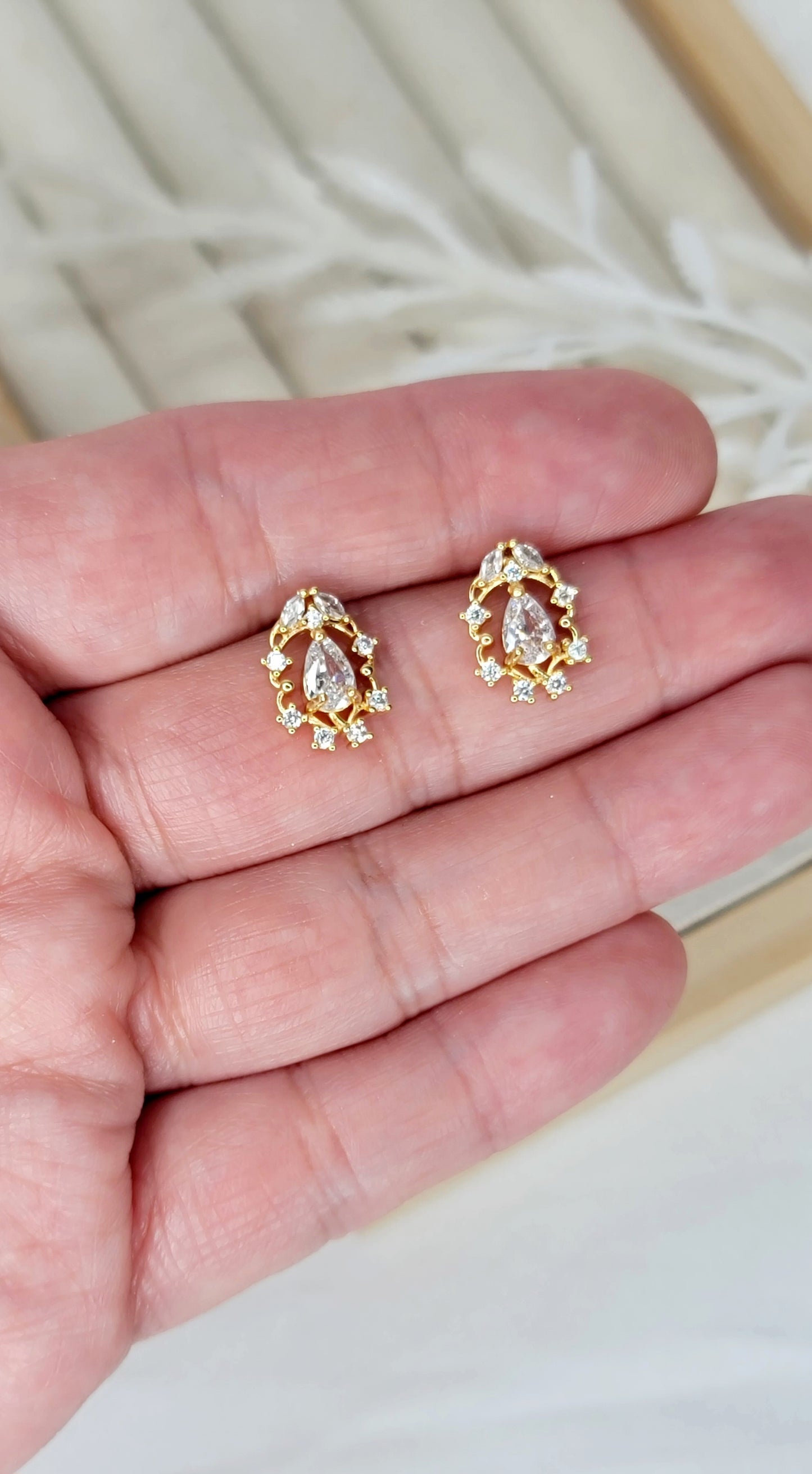 Dazzle & Gold