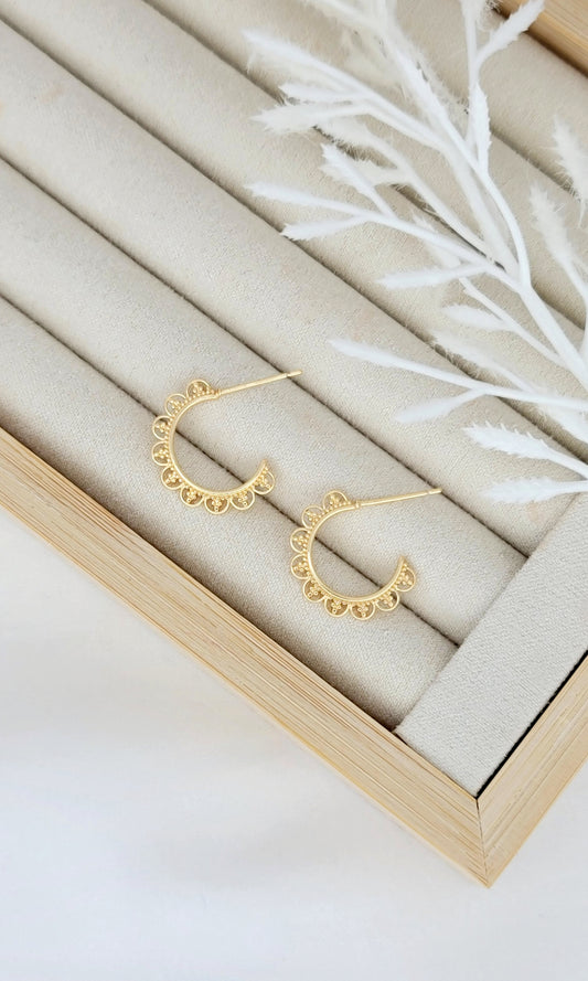 Delicate Hoops