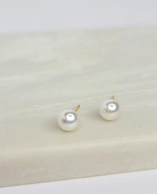 Round Pearl Studs 6pmm