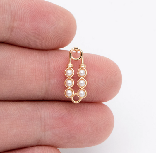 Pearl Pin Studs
