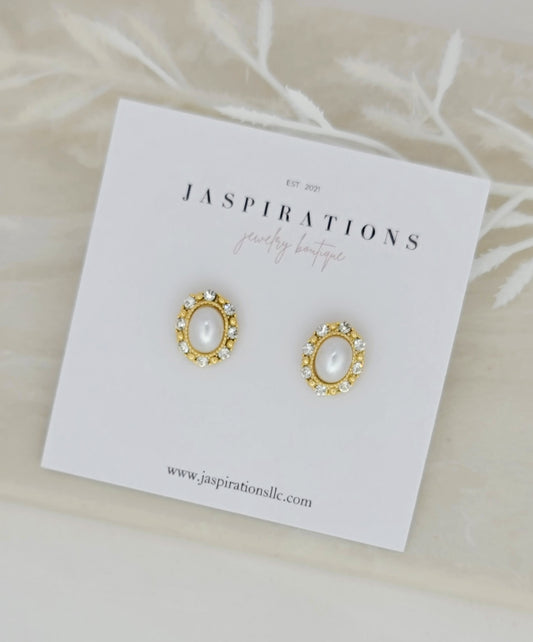 Lumiere Studs