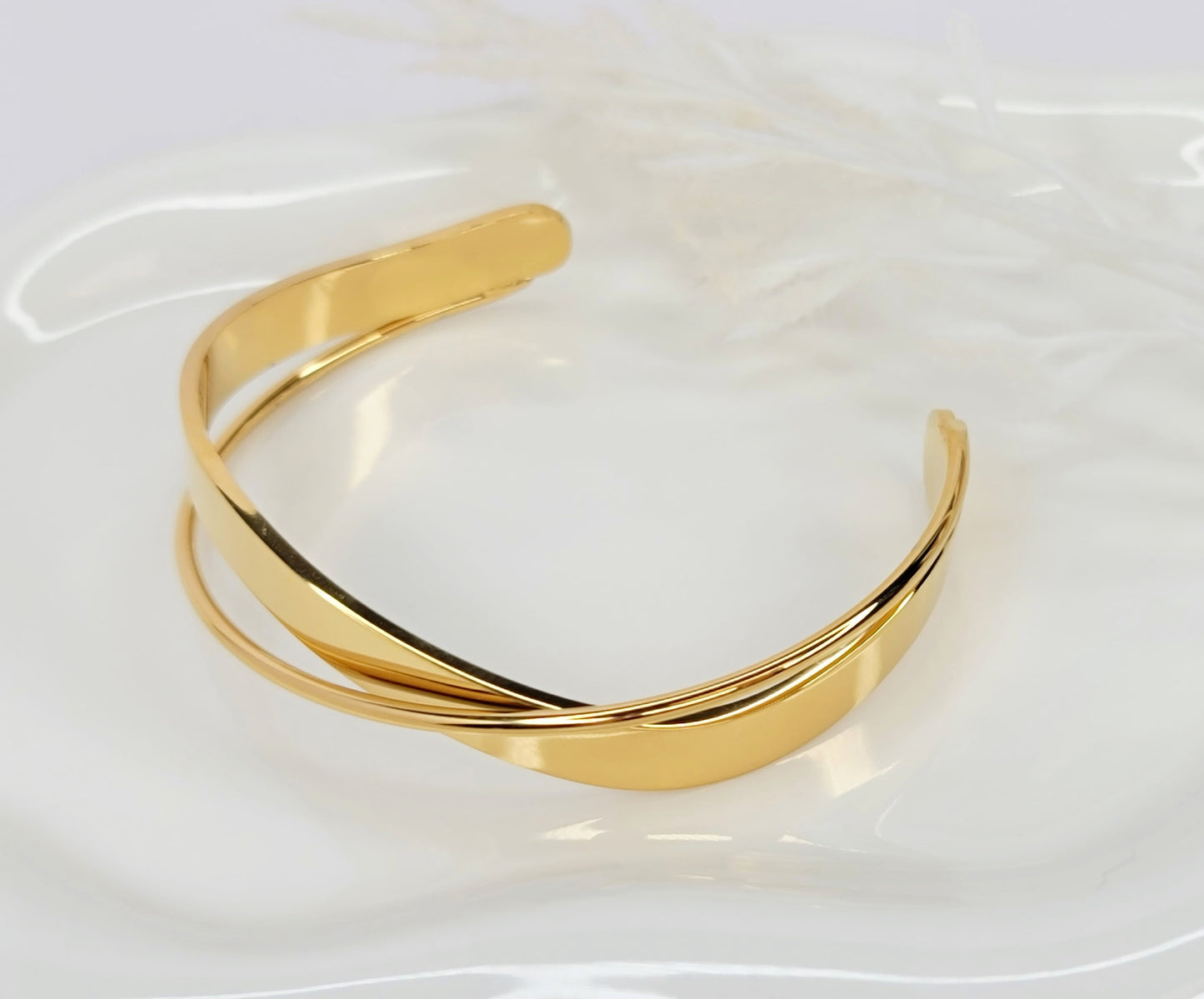 Crossover Bangle