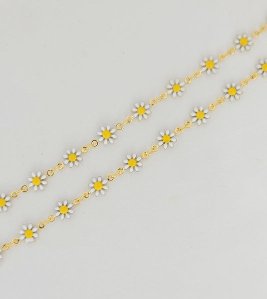 Bellis Perennis Necklace