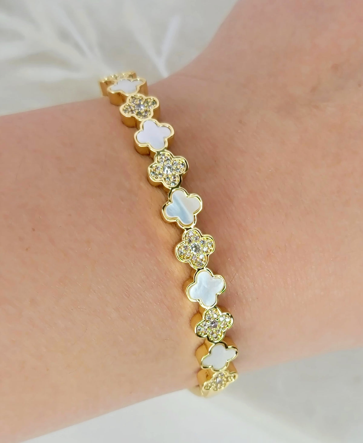 Clover Bangle