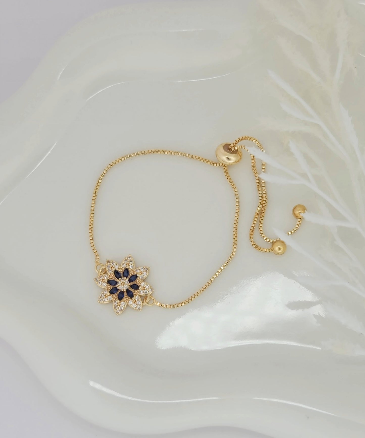 Flower Adjustable Bracelet