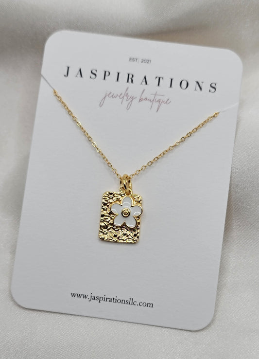 Daisy Necklace