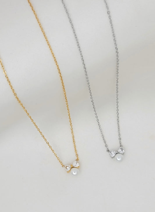 Dainty Bow & Pearl Necklace